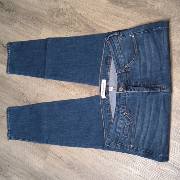 Vintage America Denim - sac300 👖Vintage America High Rise skinny Size 14 w/ 29" inseam